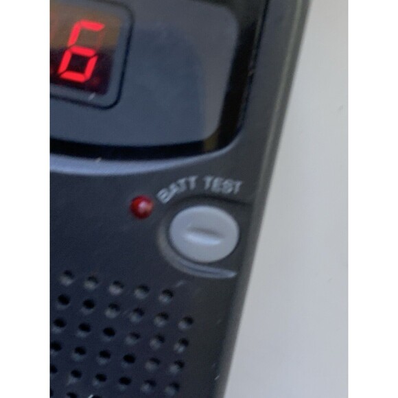 Vintage RADIO SHACK TRC-236 40 Channel CB Walkie Talkie Transceiver Tested Works - Picture 10 of 16